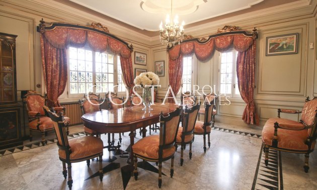 Herverkoop - Villa -
Orihuela Costa - Villamartin