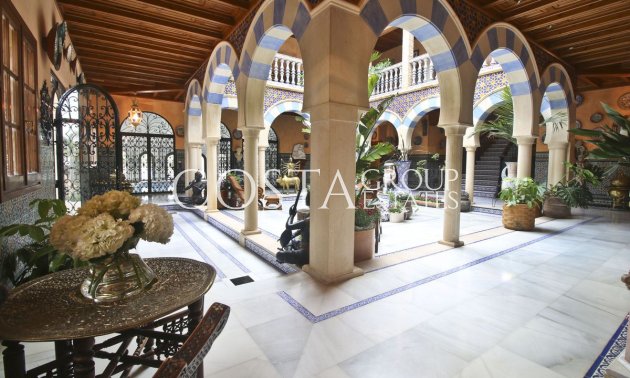 Herverkoop - Villa -
Orihuela Costa - Villamartin