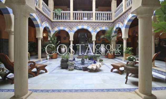 Herverkoop - Villa -
Orihuela Costa - Villamartin