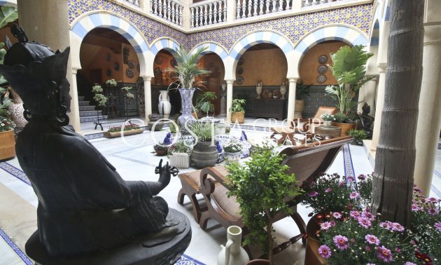 Herverkoop - Villa -
Orihuela Costa - Villamartin