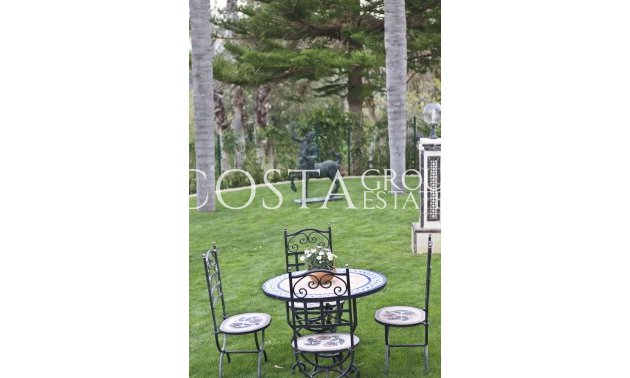 Herverkoop - Villa -
Orihuela Costa - Villamartin