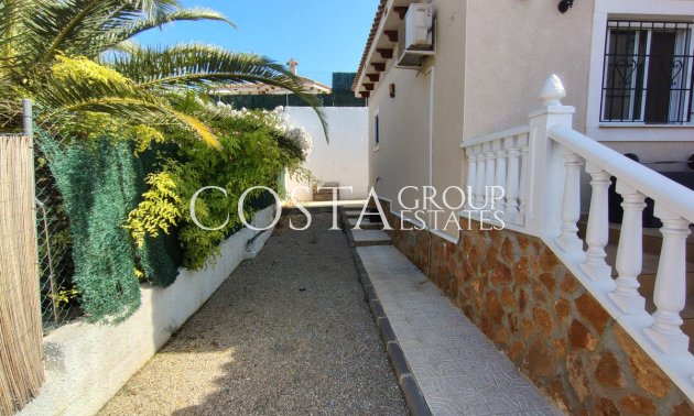 Revente - Villa -
Bigastro