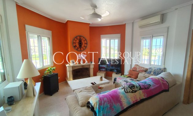 Revente - Villa -
Bigastro