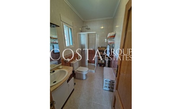 Revente - Villa -
Bigastro