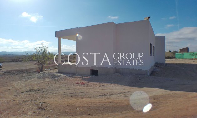 Revente - Villa -
Pinoso - Pinoso Centro