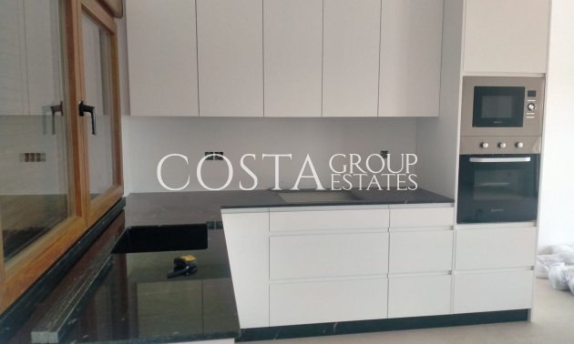 Revente - Villa -
Pinoso - Pinoso Centro