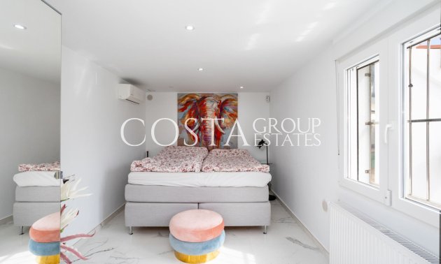 Wiederverkauf - Villa -
Orihuela Costa - Villamartin