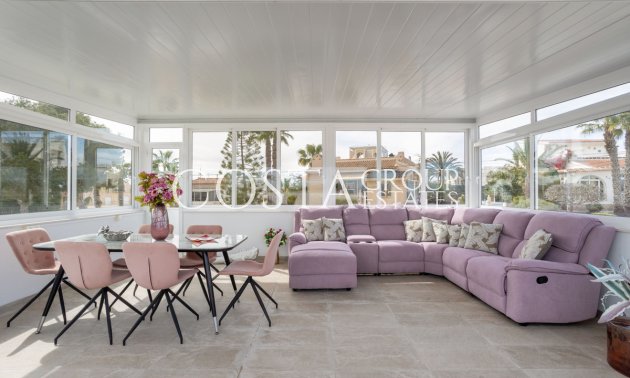 Wiederverkauf - Villa -
Orihuela Costa - Villamartin