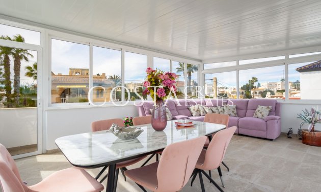 Wiederverkauf - Villa -
Orihuela Costa - Villamartin