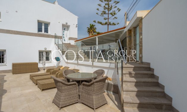 Wiederverkauf - Villa -
Orihuela Costa - Villamartin