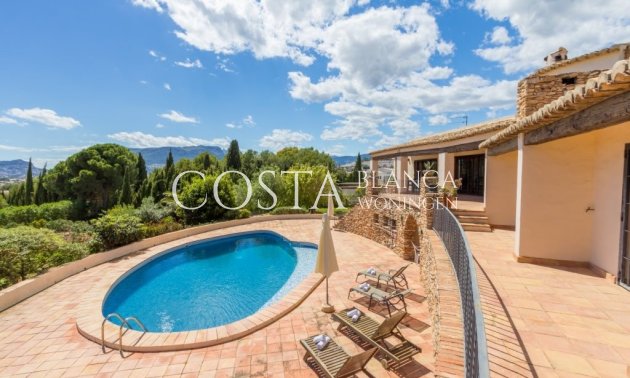 Odsprzedaż - Willa -
Calpe