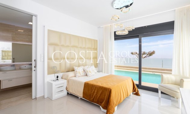 Resale - Villa -
San Miguel de Salinas - San Miguel de Salinas Centro