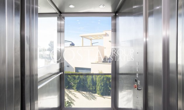 Resale - Villa -
San Miguel de Salinas - San Miguel de Salinas Centro