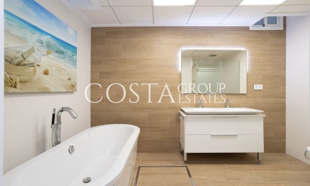 Resale - Villa -
San Miguel de Salinas - San Miguel de Salinas Centro