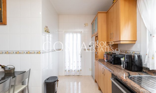 Herverkoop - Villa -
Orihuela Costa - Campoamor