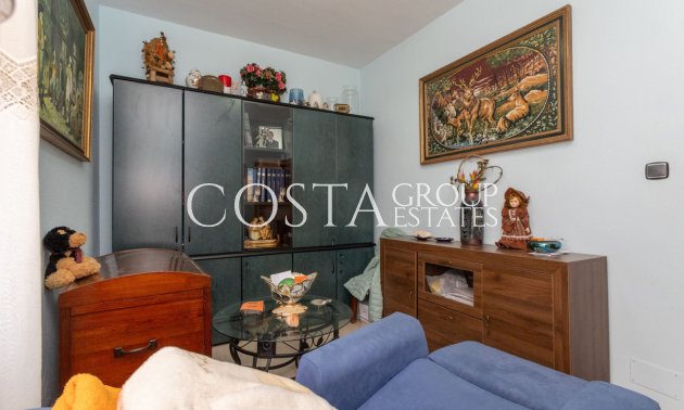 Herverkoop - Villa -
Orihuela Costa - Campoamor