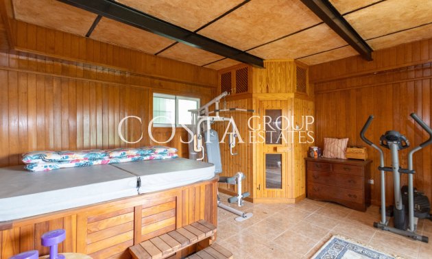 Herverkoop - Villa -
Orihuela Costa - Campoamor