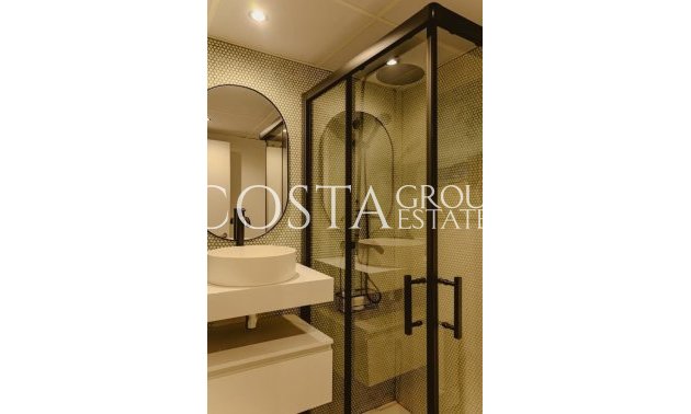 Herverkoop - Apartments -
Alicante City - Alicante City Centro