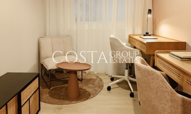 Herverkoop - Apartments -
Alicante City - Alicante City Centro