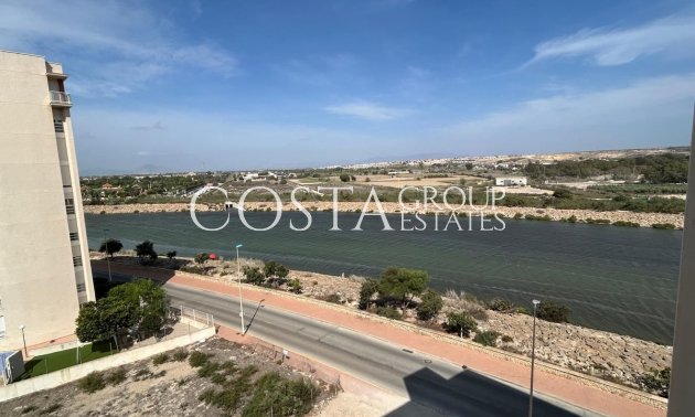 Herverkoop - Apartments -
Guardamar del Segura - El Moncayo