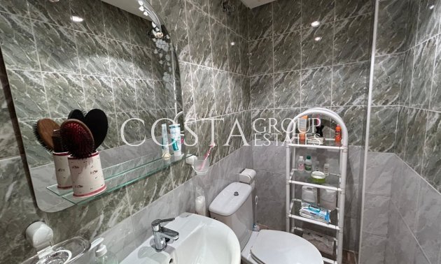 Wiederverkauf - House -
Torrevieja