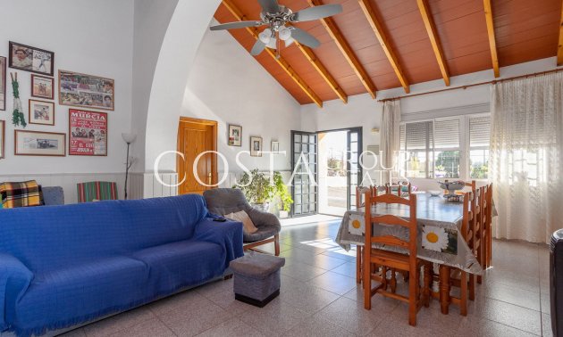 Herverkoop - Villa -
Murcia - Corvera