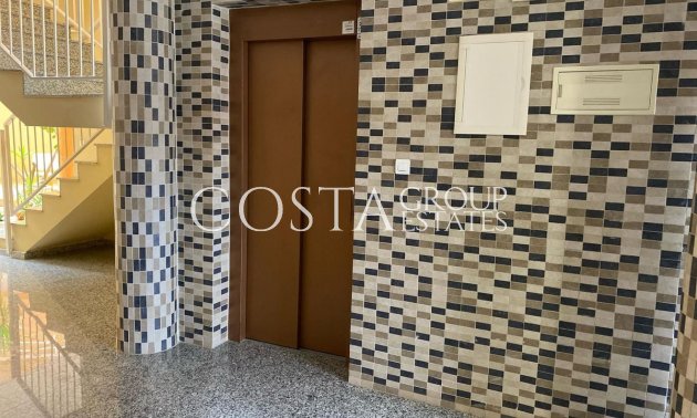 Wiederverkauf - Apartments -
San Miguel de Salinas - San Miguel de Salinas Centro