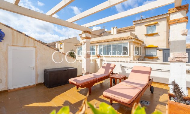 Herverkoop - Huis -
Cartagena - El Carmoli