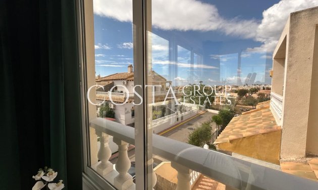 Wiederverkauf - House -
Orihuela Costa - La Florida