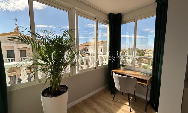 Wiederverkauf - House -
Orihuela Costa - La Florida