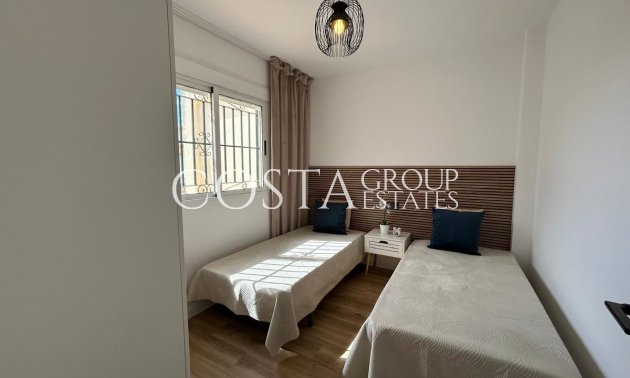 Wiederverkauf - House -
Orihuela Costa - La Florida