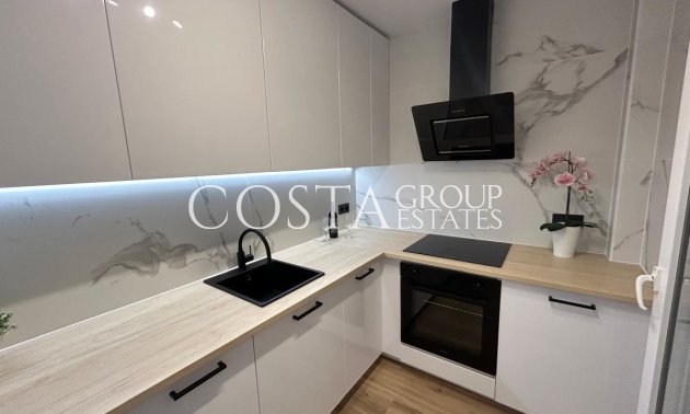 Wiederverkauf - House -
Orihuela Costa - La Florida