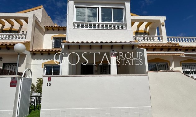 Wiederverkauf - House -
Orihuela Costa - La Florida