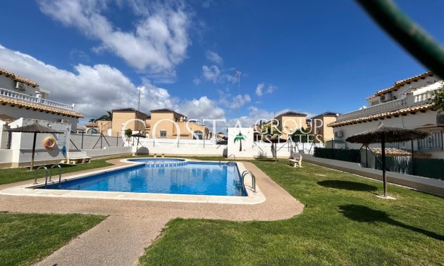 Wiederverkauf - House -
Orihuela Costa - La Florida