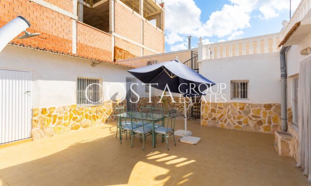 Herverkoop - Huis -
Los Montesinos - Los Montesinos Centro