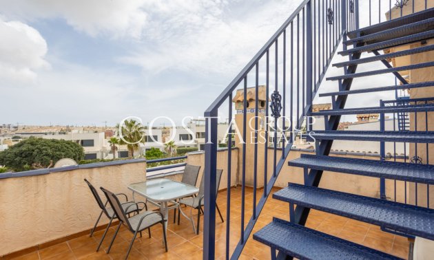 Herverkoop - Huis -
Orihuela Costa - Villamartin