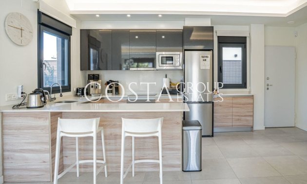 Herverkoop - Villa -
San Fulgencio - La Marina