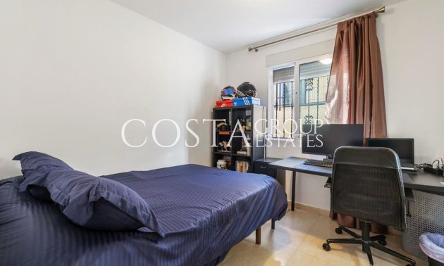 Wiederverkauf - Villa -
Orihuela Costa - Villamartin