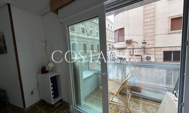 Herverkoop - Apartments -
Alicante City - Alicante City Centro