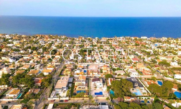 Wiederverkauf - Villa -
Orihuela Costa - Cabo Roig