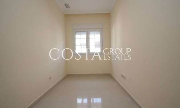 Herverkoop - Villa -
Orihuela Costa - Cabo Roig