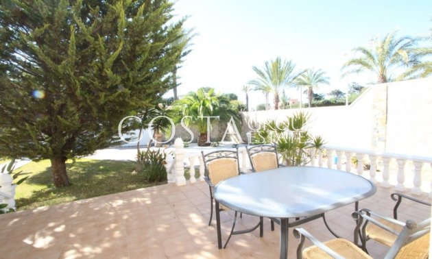 Herverkoop - Villa -
Orihuela Costa - Cabo Roig