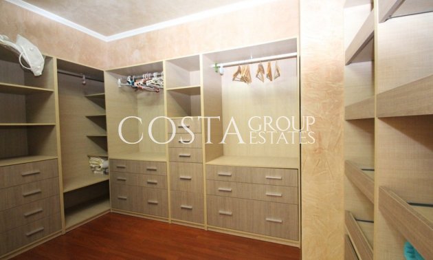 Herverkoop - Villa -
Orihuela Costa - Cabo Roig