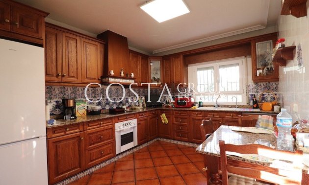 Herverkoop - Villa -
Torrevieja - El Chaparral