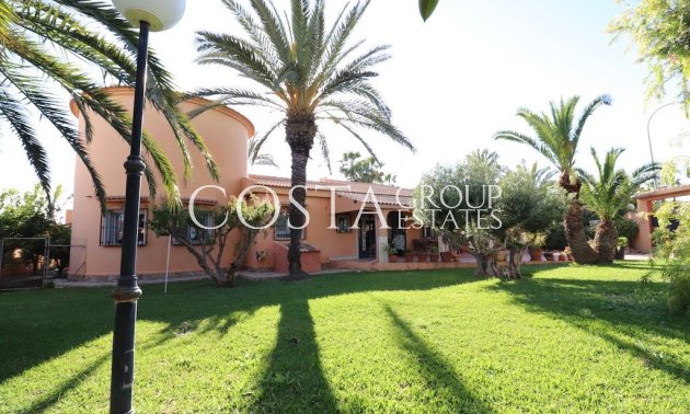 Herverkoop - Villa -
Torrevieja - El Chaparral