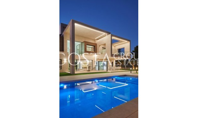 Herverkoop - Villa -
Molina De Segura - Molina de Segura Centro