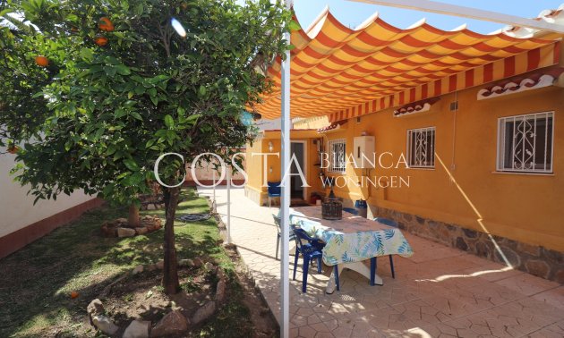 Herverkoop - Villa -
Torrevieja - Chaparral