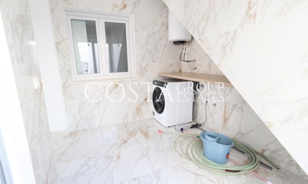 Resale - House -
Torrevieja - San Luis