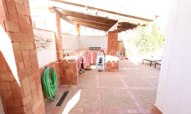 Herverkoop - Villa -
Orihuela Costa - Villamartin