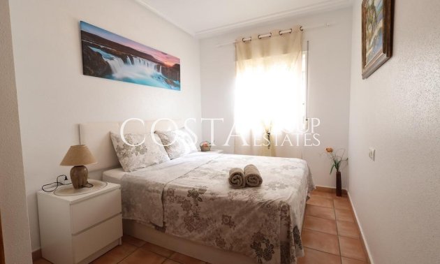 Herverkoop - Villa -
Orihuela Costa - Cabo Roig